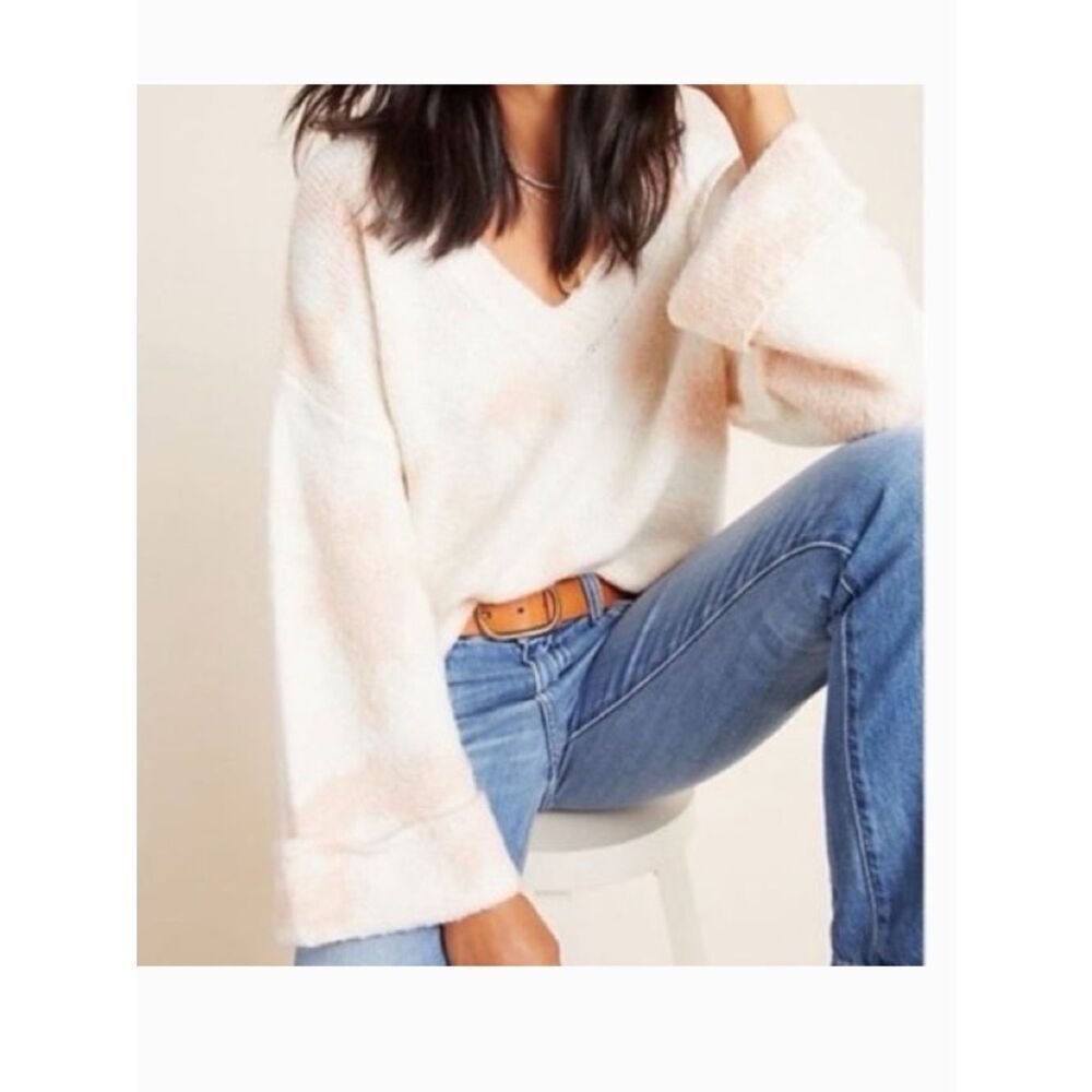 Anthropologie Maggie Bell Sleeve Cream and Blush V-Neck Knit Sweater size medium